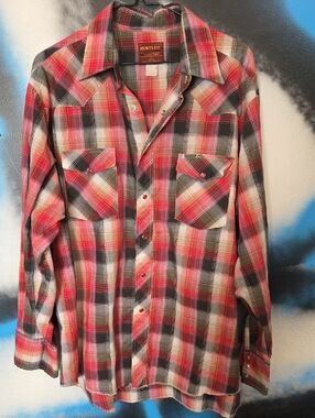 Vintage Rustler Red and Black Plaid Men’s Casual Snap Button-Down Shirt